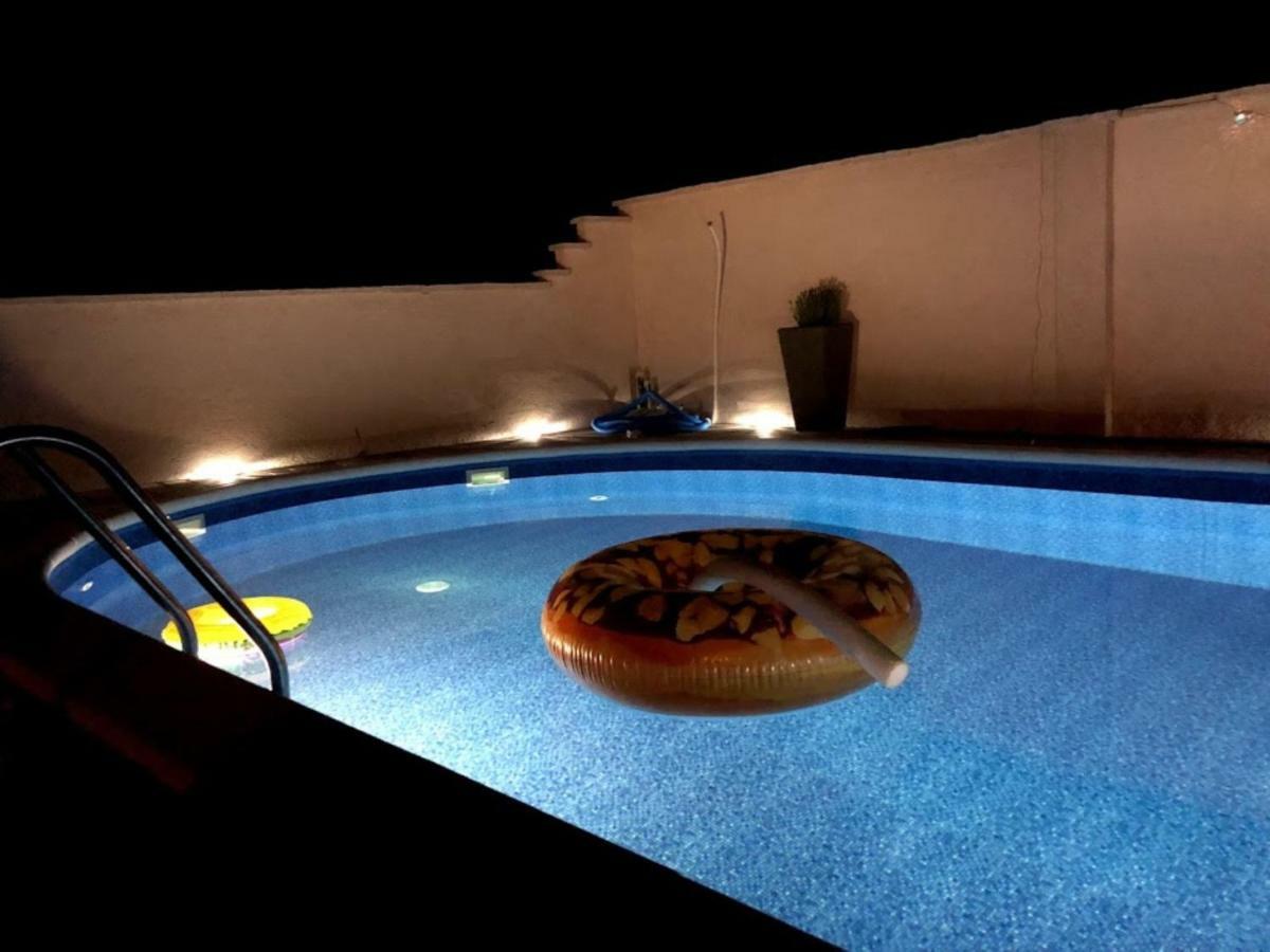 Apartman Matej With Pool ปอฟเลียนา ภายนอก รูปภาพ