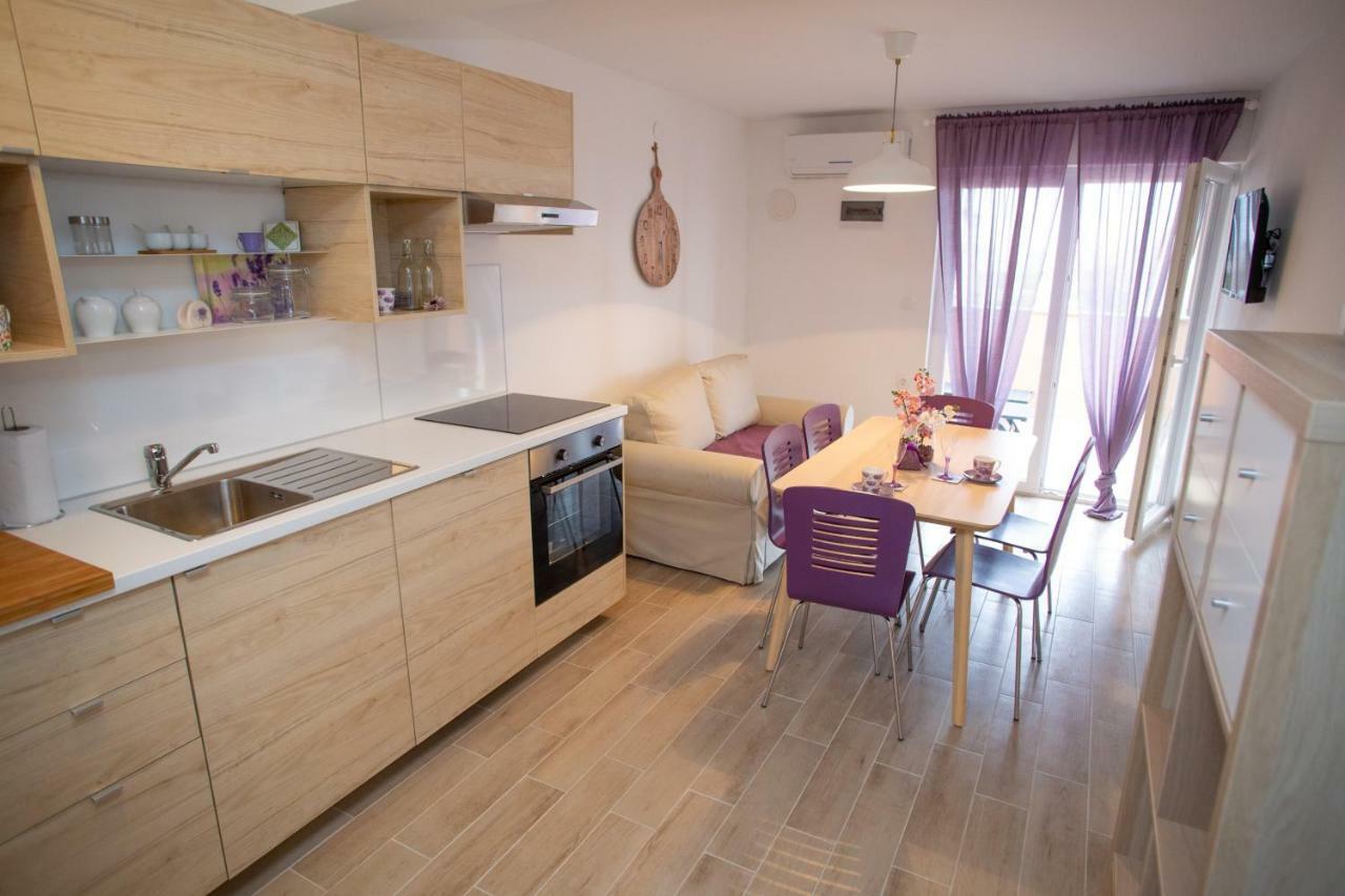 Apartman Matej With Pool ปอฟเลียนา ภายนอก รูปภาพ