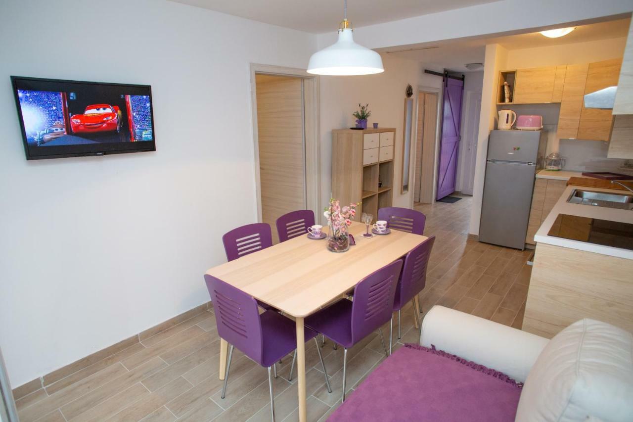 Apartman Matej With Pool ปอฟเลียนา ภายนอก รูปภาพ